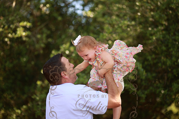Family (16)