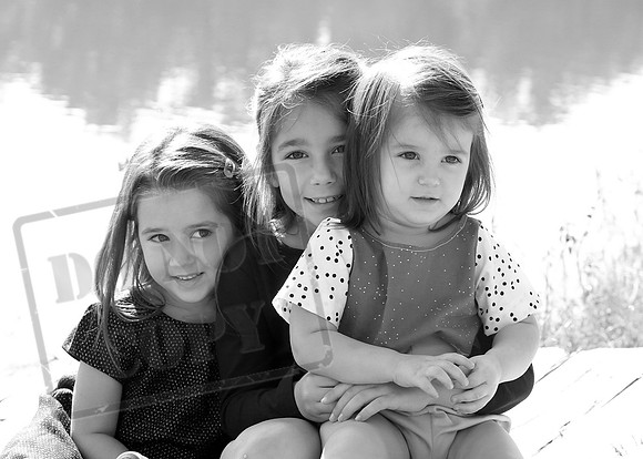 5V3B8447bw