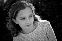 5V3B8335bw