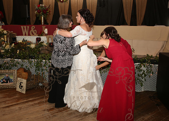 Reception Candids (71)