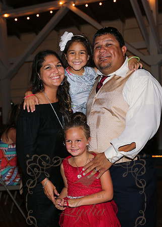 Reception Candids (105)