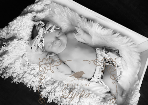 Charlotte (89)EDITbw