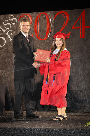 Ybarra, Lexi