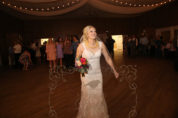 Bouquet & Garter (4)