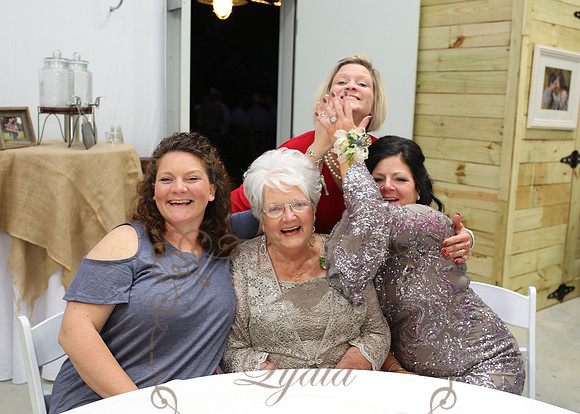 Reception Candids (37)