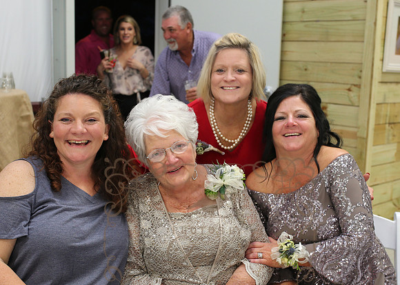 Reception Candids (36)