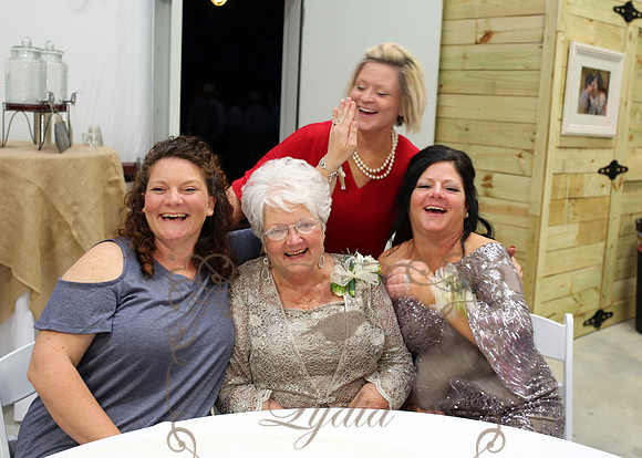 Reception Candids (38)