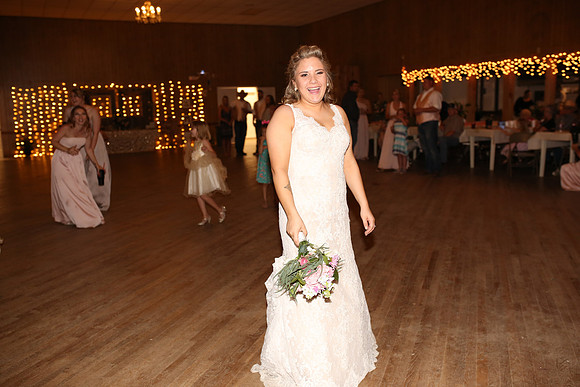 Bouquet & Garter (2)