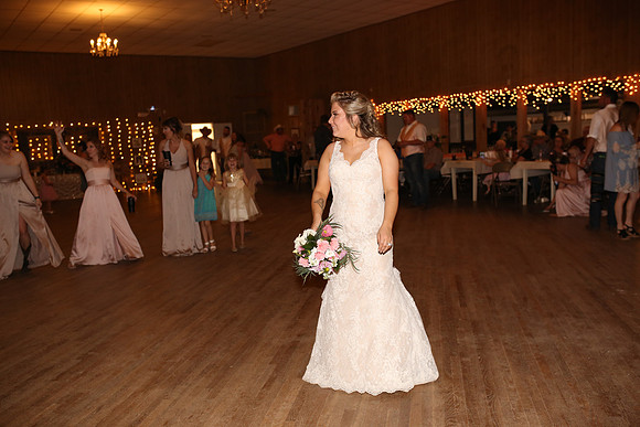 Bouquet & Garter (1)