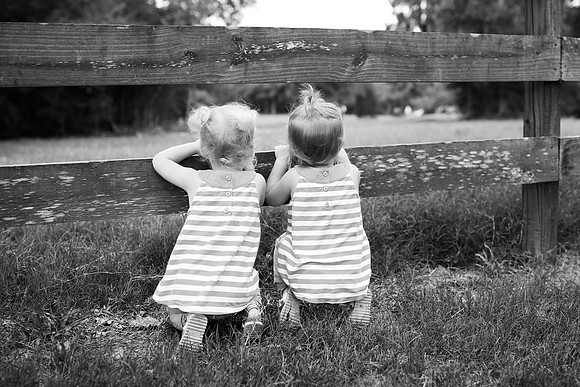 5V3B8007bw