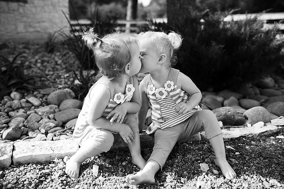 5V3B8054bw