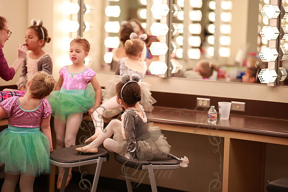 Back Stage (11)