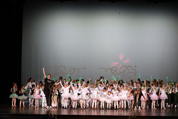 Grand Finale & Awards (101)