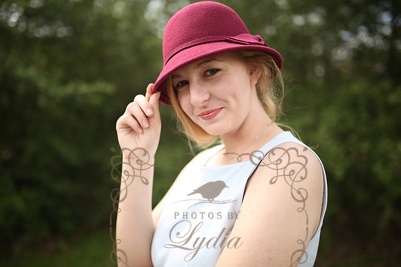 Erika (32)