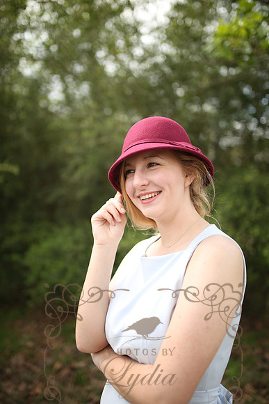 Erika (34)