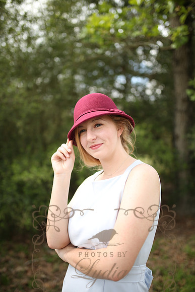 Erika (35)