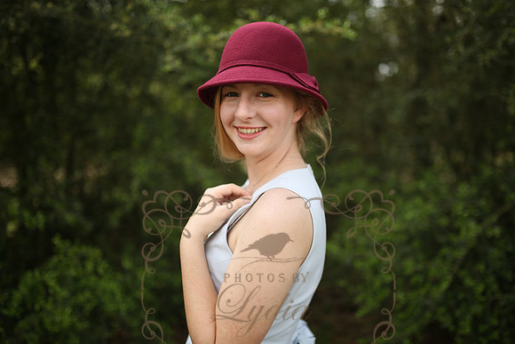 Erika (43)