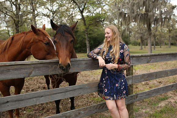 Erika (124)