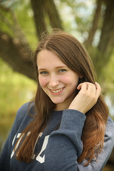 Juliane (72)