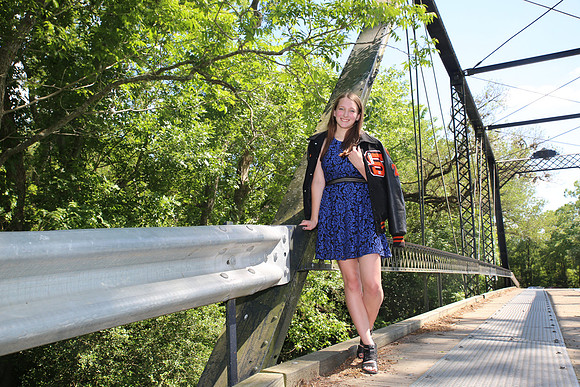Juliane (121)