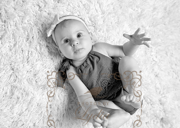 5V3B6099bw