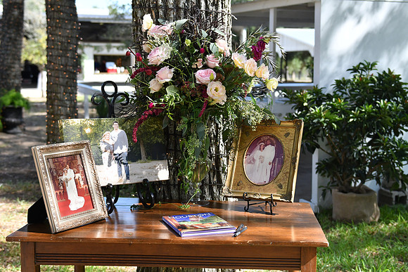 Details & Decor (49)