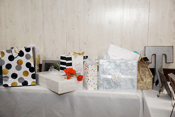 Decor (25)