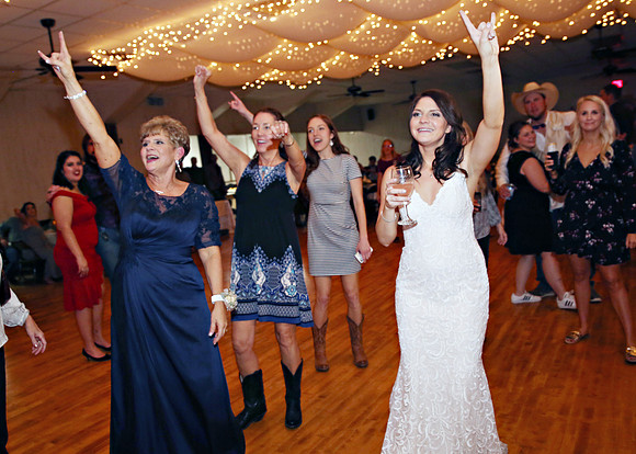 Reception Candids (109)