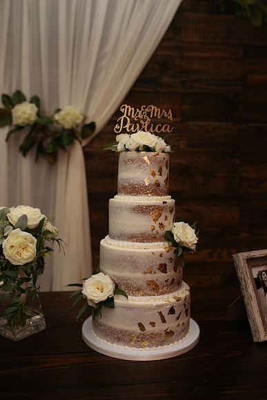 Cake & Toasts (4)