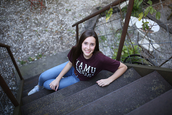 Noelle (63)
