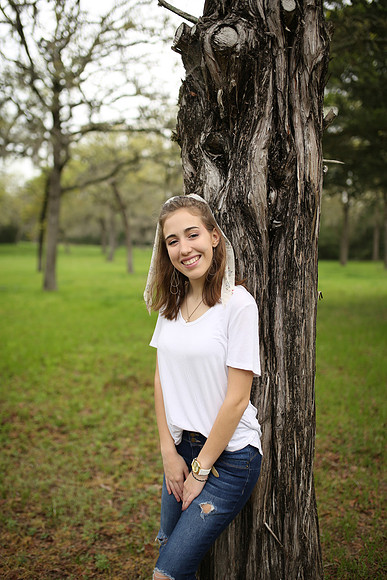 Hannah (53)