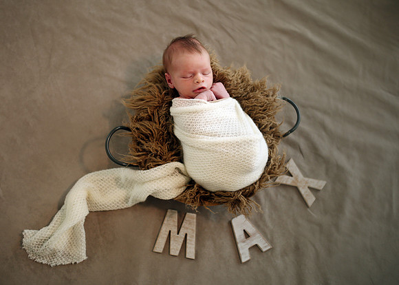 Max (39)