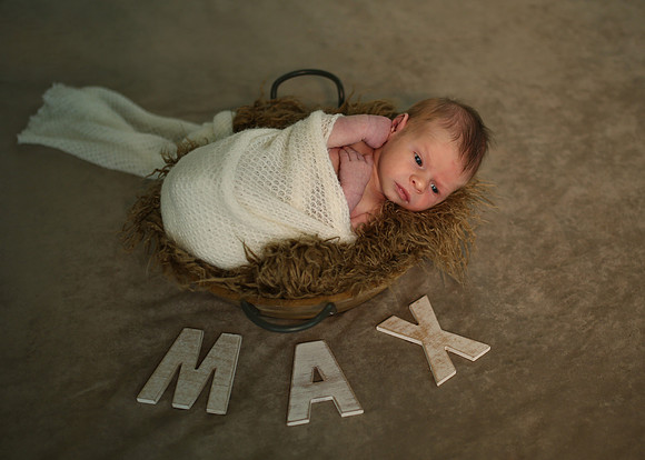 Max (47)