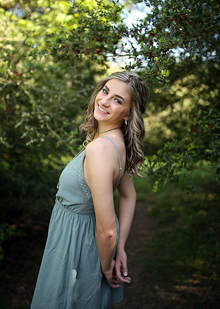 Julia (13)