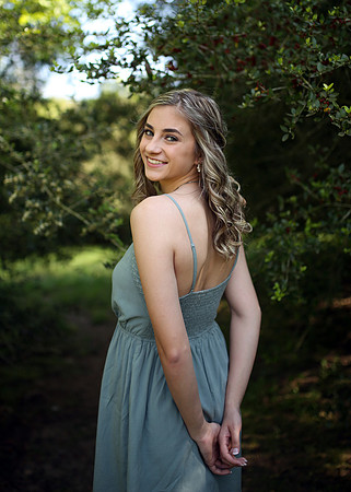 Julia (15)