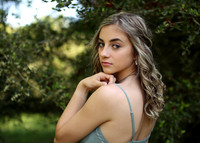 Julia (20)