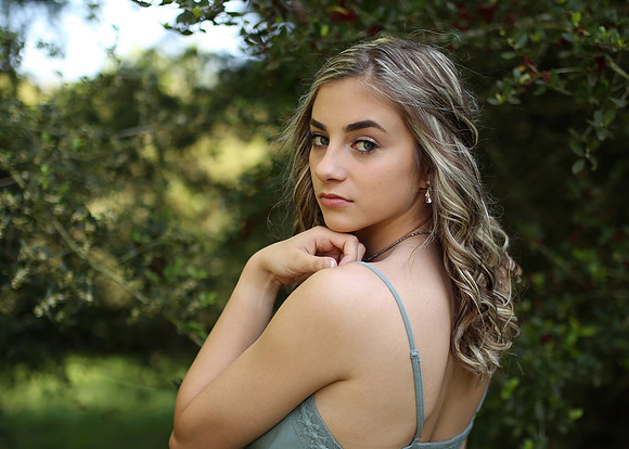 Julia (20)