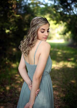 Julia (62)