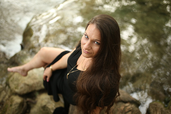 Vicki (16)
