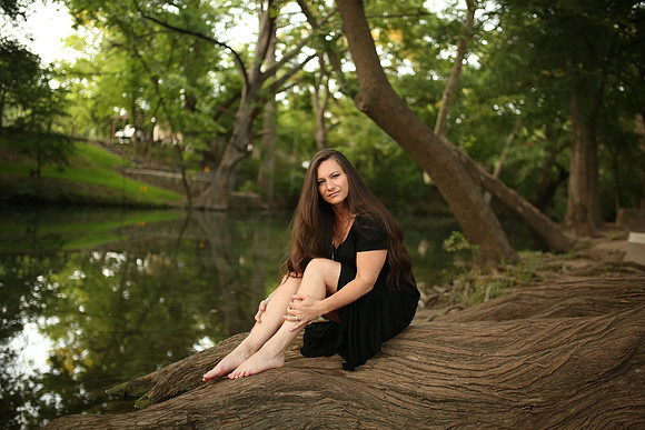 Vicki (37)