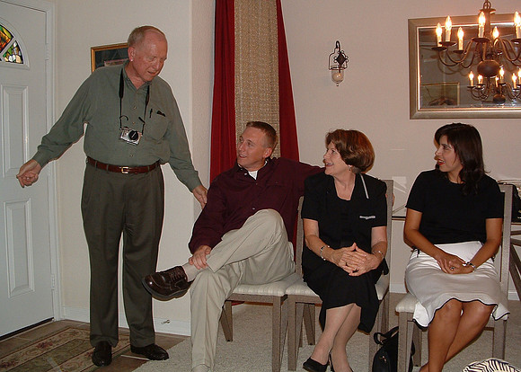 2006_0810_152029AA_4