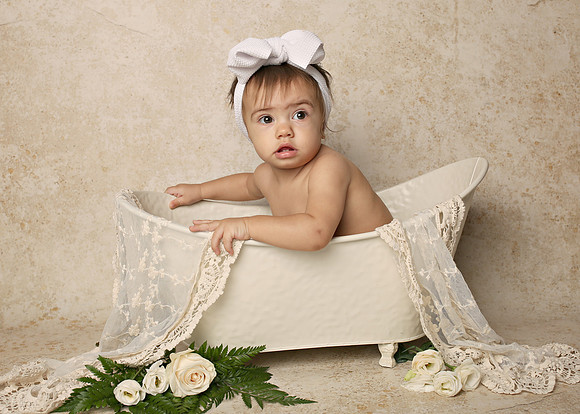 Andie (58)