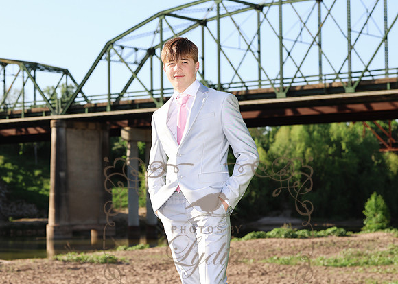 Lowe (11)