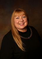 Linda L (10)