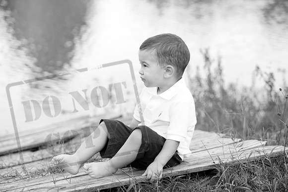 5V3B7005bw