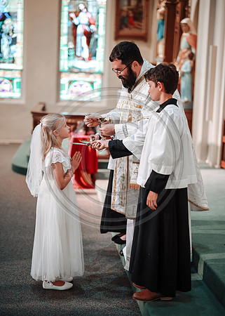 Communion-1815