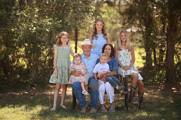 Family (23)
