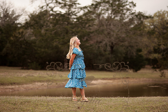 Ella-19
