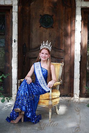 Kylee-2304