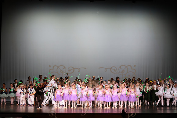 Grand Finale & Awards (108)